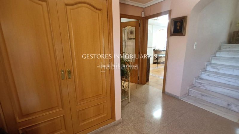 Foto c3030263-1b5b-4cd3-8321-e8f2720025f9. Chalet  en Cocentaina