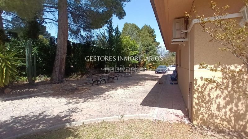 Foto c9f0d721-afd5-4069-a076-639f0658b93f. Chalet  en Cocentaina