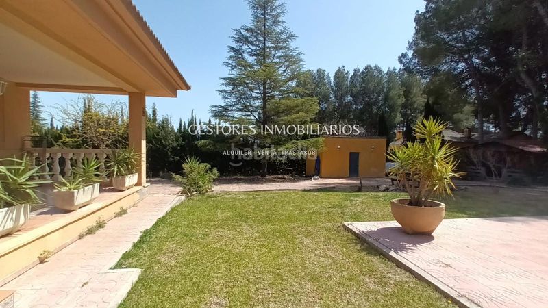 Foto d2564912-bc88-4873-b3fc-afa8fd343fc1. Chalet  en Cocentaina