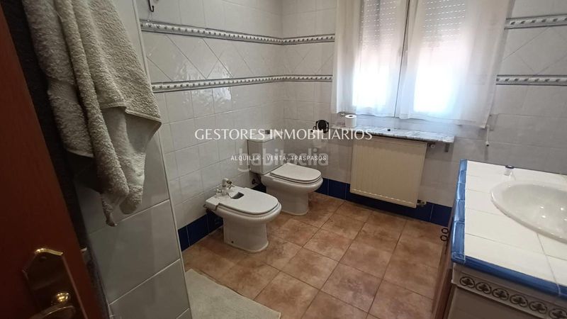 Foto e6461710-f953-4ad9-933c-c189354a6874. Chalet  en Cocentaina