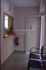 Geschäftsraum  El cami. Se vende dos locales en uno