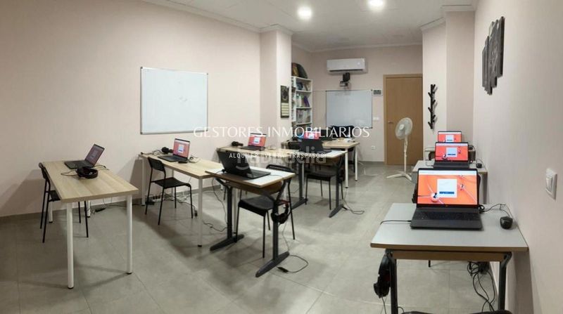 Foto 9cd3ca45-00ab-4d19-bd37-2a1a21fb3bae. Local comercial a Centre-Zona Alta Alcoi