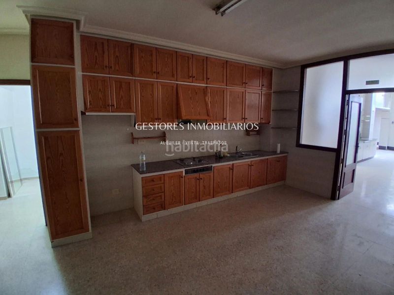 Foto f086e100-348c-4f04-afff-fdf55a95d269. Local comercial a Cocentaina