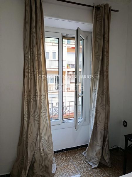 Foto 81b3f394-6a7e-4fbc-bf51-297c36134619. Location appartement dans Eixample Alcoi
