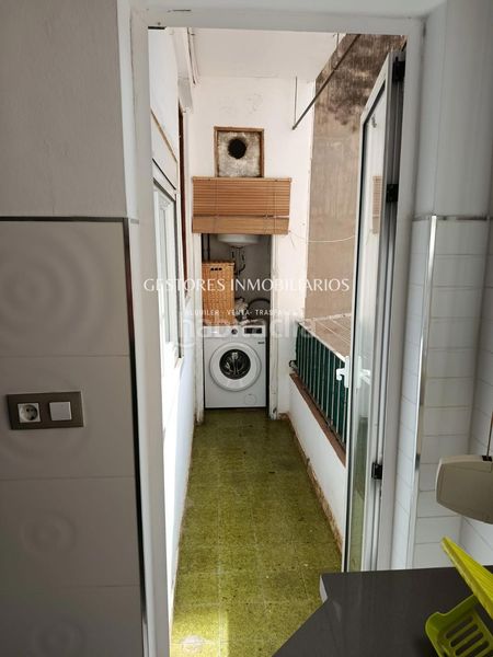 Foto 1ef4b165-b1a3-4741-b695-ac721cbc6b03. Rent flat in Eixample Alcoi