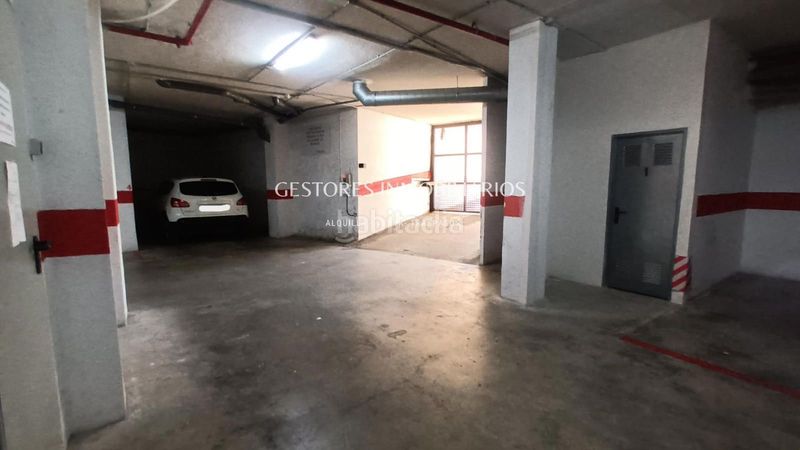 Foto ac084e87-7c0b-400e-8518-94fbc63b36c4. Aparcament cotxe a Centre-Zona Alta Alcoi