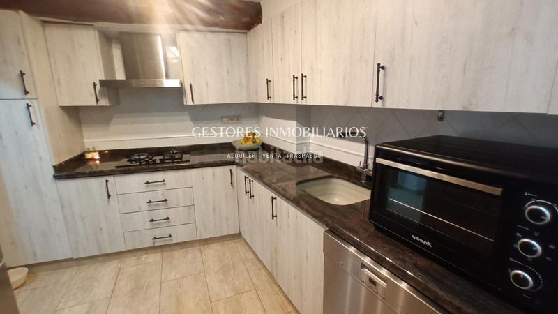Foto bcd1def8-6add-4126-a360-adc5c72e27df. Casa a Centro Ontinyent