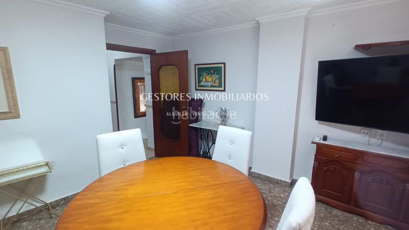 Foto f155bbe2-6d8b-4ab0-88ae-ade0d502ade1. Casa a Centro Ontinyent