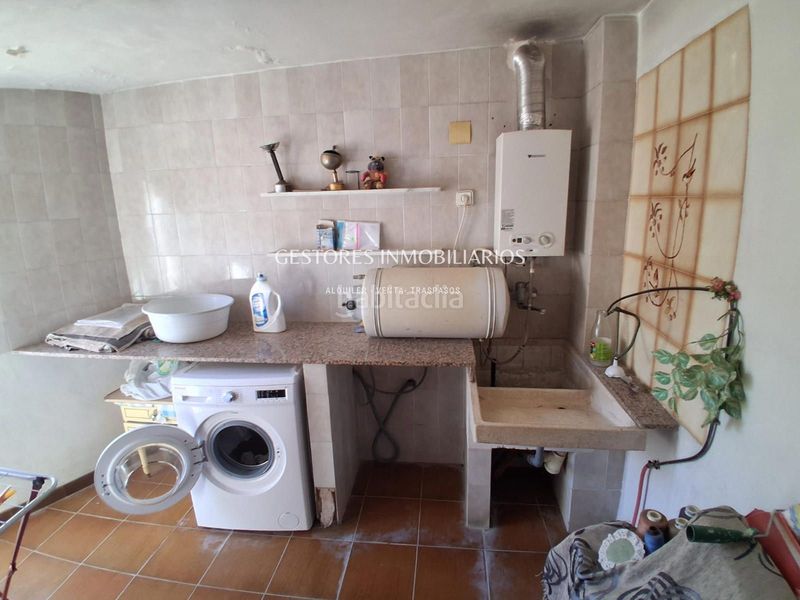 Foto 4fa6deaf-a004-4fb2-9ba9-cb7493b4abab. Edificio se vende casa en Cocentaina