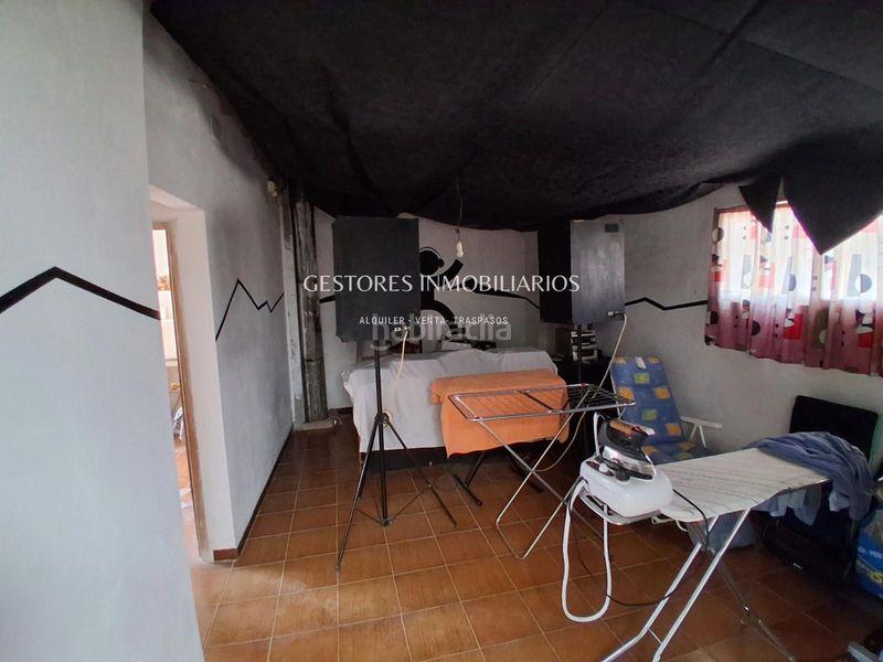 Foto 543dacc2-d626-424f-b700-ec59c3bf5d64. Edificio se vende casa en Cocentaina