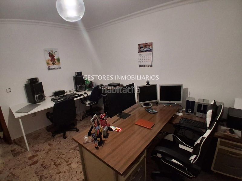 Foto 880ea592-7e4f-47ff-9b5b-9f00a269bc0f. Edificio se vende casa en Cocentaina