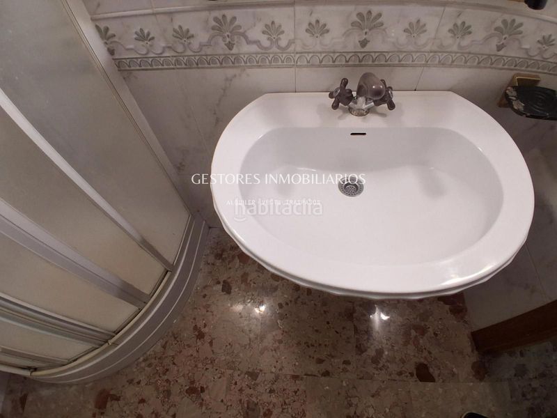 Foto 9cfa7220-2c78-4298-9373-5a60ffcda4f9. Edificio se vende casa en Cocentaina