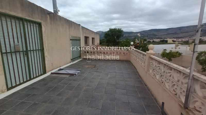 Foto 8b5addca-bd28-4599-a0fc-c783a399ae3c. Xalet amb calefacció aparcament piscina a Onil