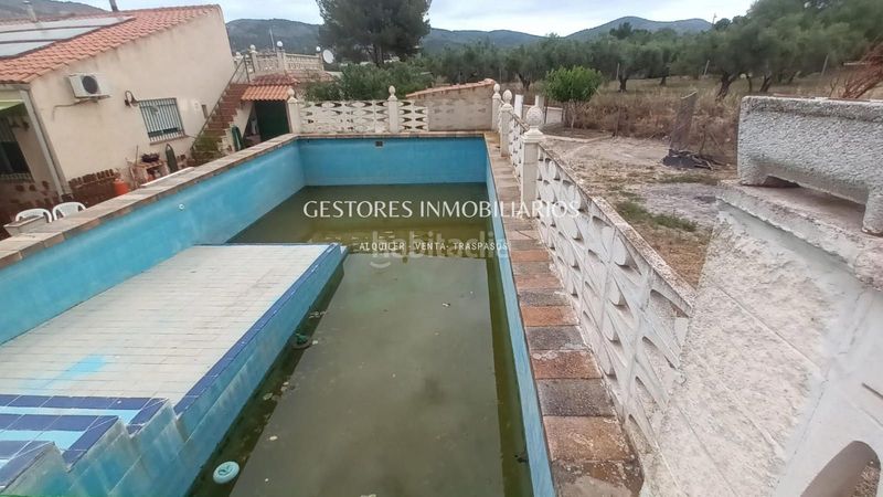 Foto d01008df-6b50-4458-9fca-bfc2d1591251. Xalet amb calefacció aparcament piscina a Onil