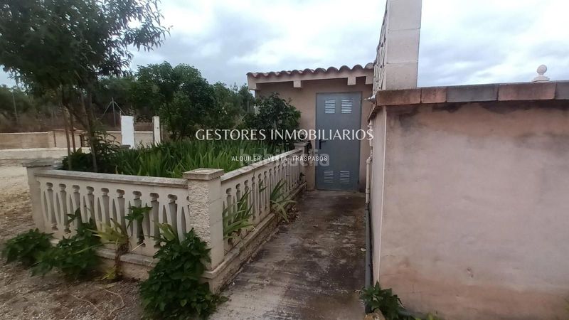 Foto e44e1608-22ee-49c0-9651-6fd72154fdad. Xalet amb calefacció aparcament piscina a Onil