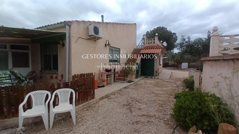 Foto f621eb46-c1c4-49aa-a5fc-d9c27e111331. Xalet amb calefacció aparcament piscina a Onil