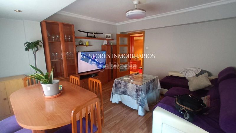 Foto b7d0f763-be5b-44d7-b4f7-1bba67812b45. Piso  en el centro en Cocentaina