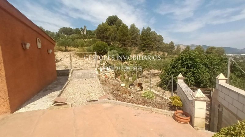 Foto 4f110b11-7510-42f8-bb5a-4a04264a7d64. Xalet amb piscina a Cocentaina