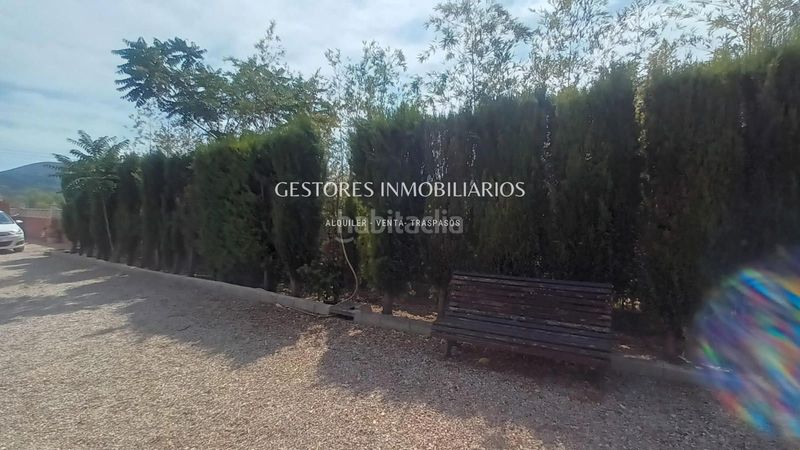 Foto 65ec372c-0c27-429b-9a81-da898e75221e. Xalet amb piscina a Cocentaina