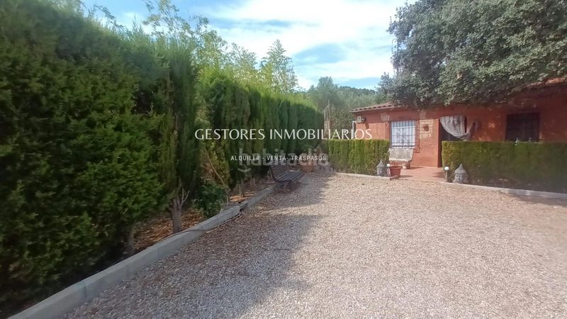 Foto 94fdbce8-5a1c-43c7-8922-c467e08a39a9. Xalet amb piscina a Cocentaina