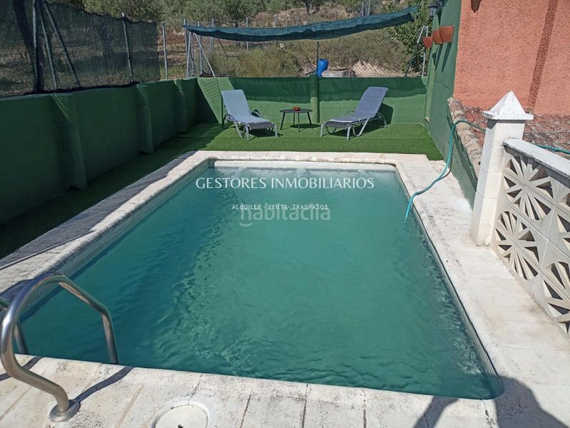 Foto 96fb3571-61ca-44b6-8bf0-21a5a099cab5. Xalet amb piscina a Cocentaina