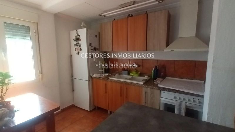 Foto bdb5cf7d-2c25-4849-b826-4d4058396390. Xalet amb piscina a Cocentaina