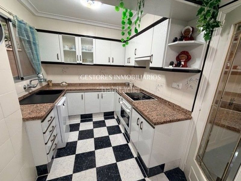Foto 39bdbe49-130d-42d3-9eca-ad310c048688. Pis a Centre-Zona Alta Alcoi