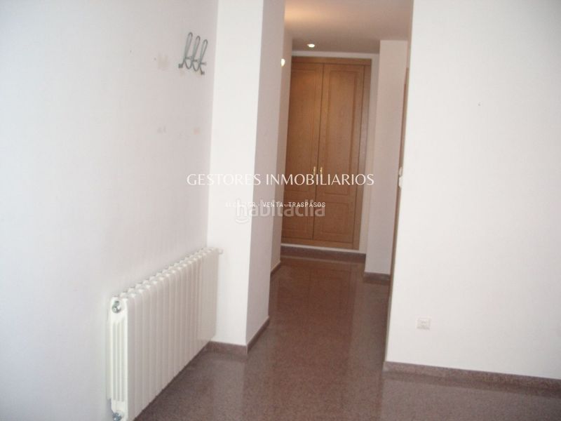 Foto 64000a39-b2db-46da-8183-6adcaf298733. Pis amb calefacció aparcament a Zona Nord Alcoi