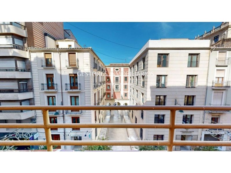 Foto d0267b62-a63d-428c-8513-dc1ea018bb66. Edificio in Centre-Zona Alta Alcoi