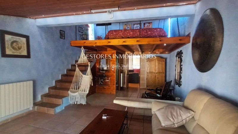 Foto 1a958c36-3839-4645-a807-f1a9a35a10c9. Casa amb calefacció aparcament a Penàguila