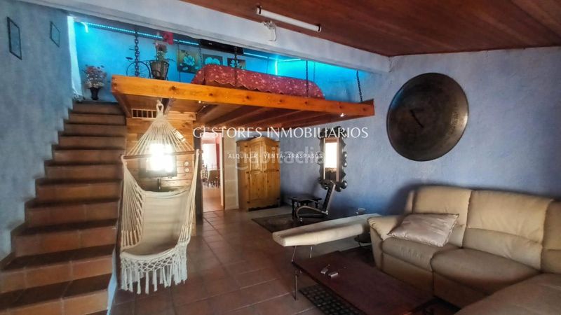Foto 4a69d930-5323-42e1-a036-224e7f5492b1. Casa amb calefacció aparcament a Penàguila