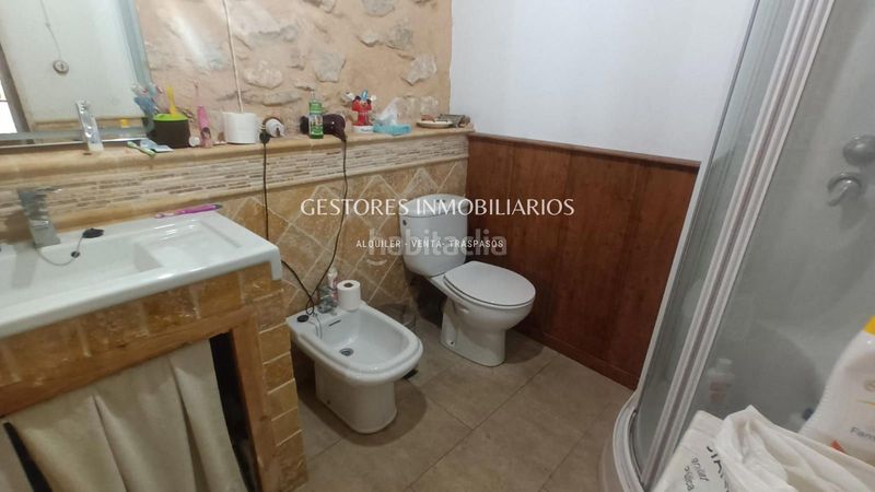Foto b0125ed5-2b46-4a95-b2a5-29aac08a4e53. Casa amb calefacció aparcament a Penàguila