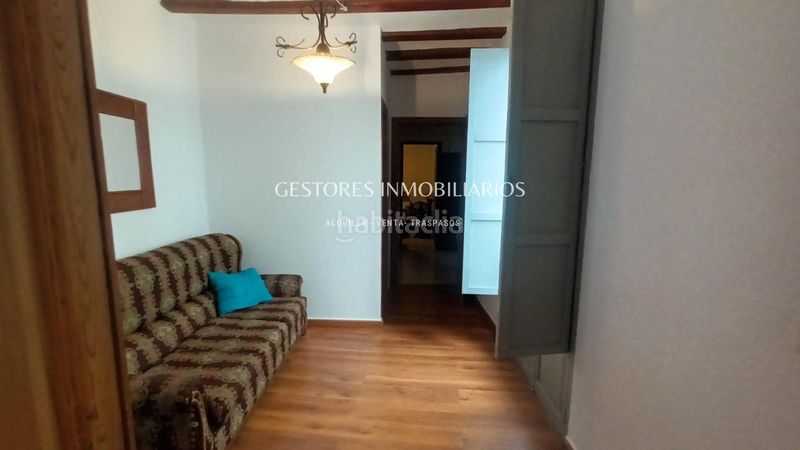 Foto d4f2a289-45dd-40d0-8e09-fe2c206cb6c7. Casa amb calefacció aparcament a Penàguila
