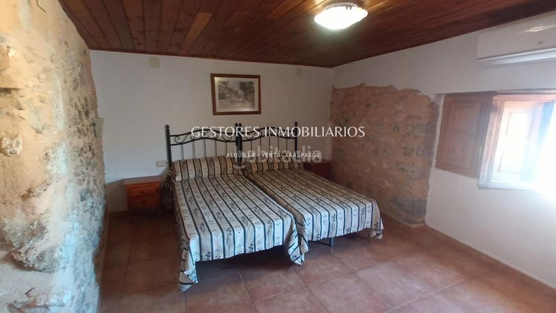 Foto d5493a2e-ebf8-4f3b-aaca-be64312aa559. Casa amb calefacció aparcament a Penàguila