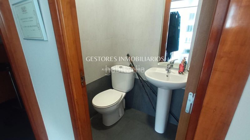Foto 8147f30d-9818-47fb-8e72-4b6cf06d530e. Local comercial a Zona Nord Alcoi
