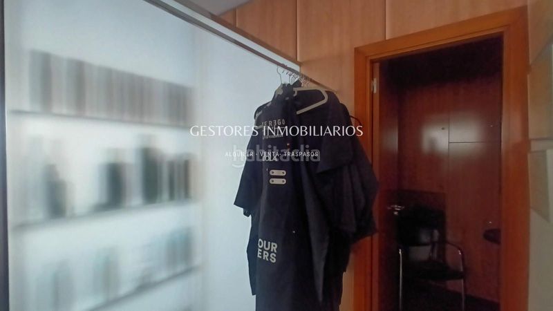 Foto b1b2fcc3-1f20-4b14-aa27-d390b9ef75c2. Local comercial a Zona Nord Alcoi