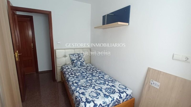 Foto 15607cf4-dff7-467b-84ed-d3ff66c79f65. Affitto appartamento con parcheggio in Zona Nord Alcoi
