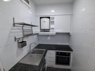 Location Appartement  Alameda camilo sexto. Se alquila piso en la alameda camilo sexto