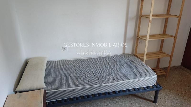 Foto d51f27e0-8403-4cda-9f41-b483da0beaaf. Piso calle els alzamora en Santa Rosa Alcoi