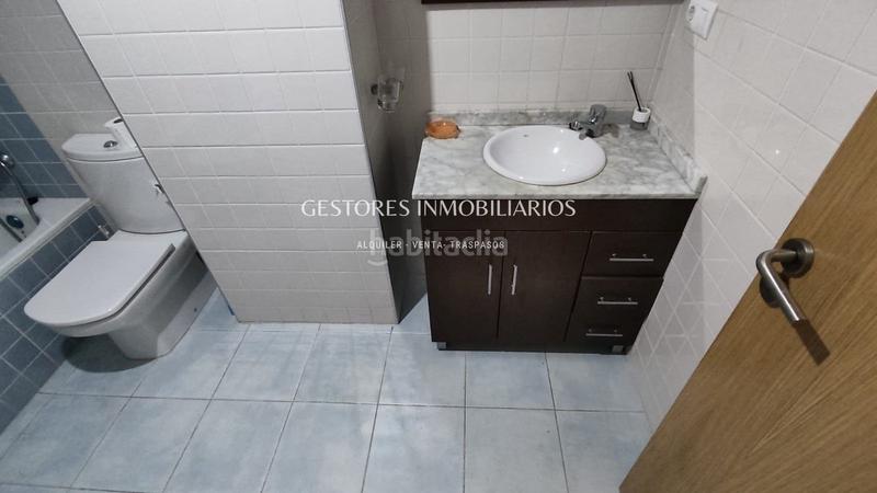 Foto 17c1d4bc-ff1f-4094-ba70-f6415ac39a23. Pis amb calefacció aparcament a Centre-Zona Alta Alcoi