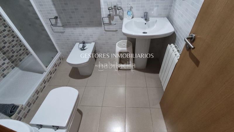 Foto 6a01d988-8a99-4845-9594-2c56fe1b6620. Pis amb calefacció aparcament a Centre-Zona Alta Alcoi