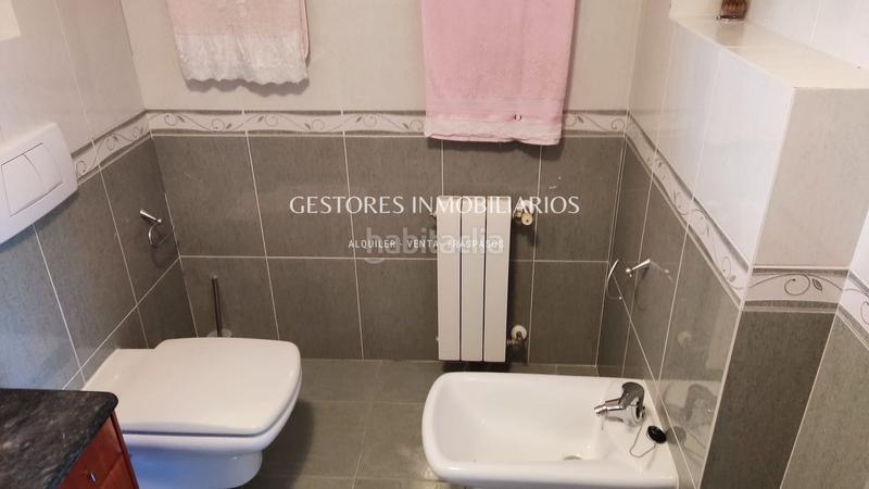 Foto 0a14a9d5-5fba-43f8-970f-ff2465903b30. Casa amb calefacció aparcament a Centre-Zona Alta Alcoi