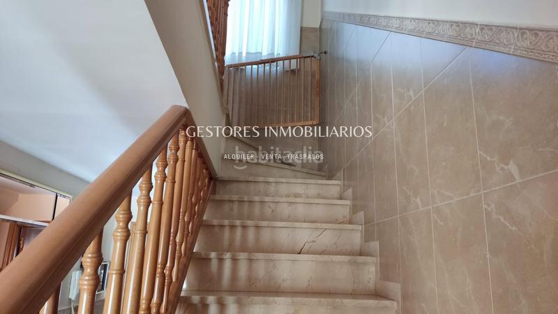 Foto 138b8377-d2f9-4b30-ad5e-0ae6c2d2890e. Casa amb calefacció aparcament a Centre-Zona Alta Alcoi