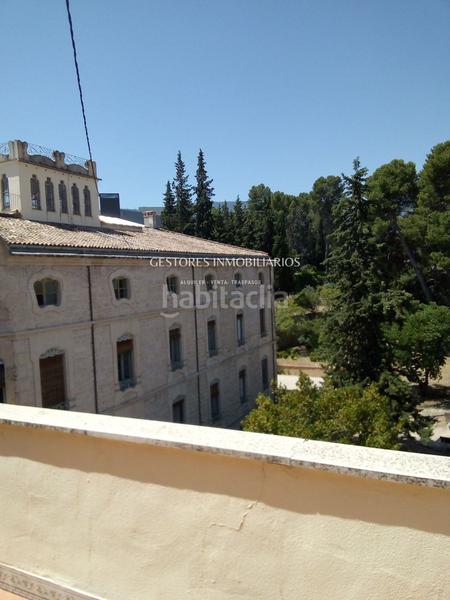 Foto 28d5b846-24d2-4713-b718-705103ee81fb. Ático venta de piso zona centro calle rigobert albors en Alcoi