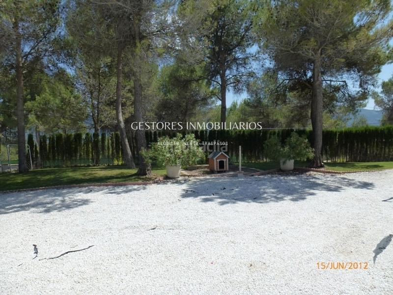 Foto 46e420f5-2dc2-4369-ad76-84af054e34be. Chalet urbanización el sargento en Batoi Alcoi