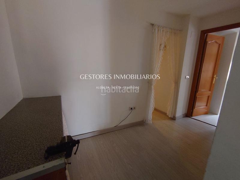 Foto fcb65bfd-9dd0-4d29-bf18-39477af6a468. Piso se vende piso en el centrocalle sant josep en Alcoi