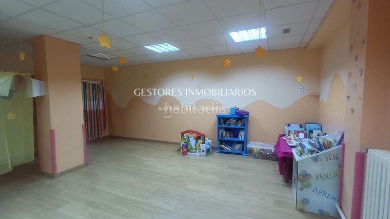 Foto a2d5bf30-b671-4e36-9bc8-7aef6c2cbff7. Local comercial a Santa Rosa Alcoi
