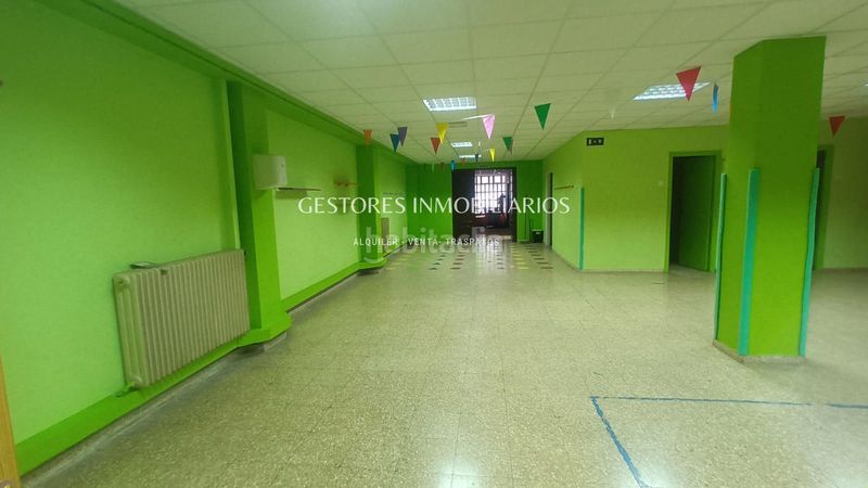 Foto db7cf06f-21fa-4d0f-8f71-74a5e2b1c7e9. Local comercial a Santa Rosa Alcoi