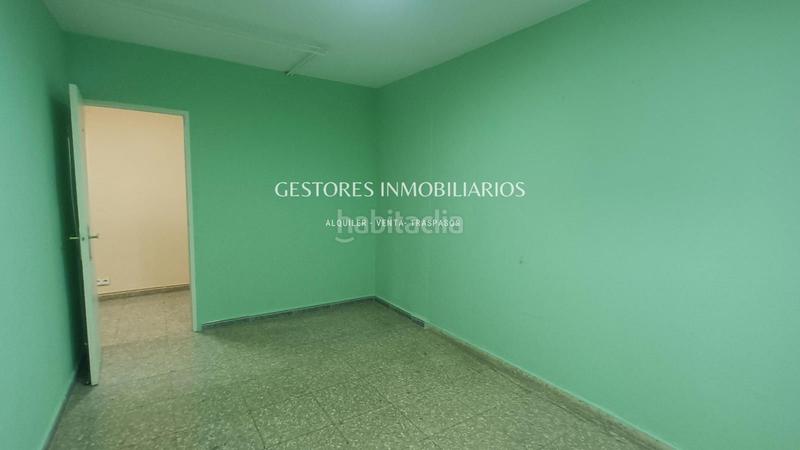 Foto 8b6fb96b-0cdb-408b-bd1f-50c8482ed1de. Lloguer local comercial a Cocentaina