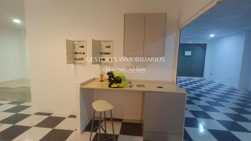 Foto 1a4856a4-c96d-46e1-b297-3619d25ce2df. Lloguer local comercial a Cocentaina